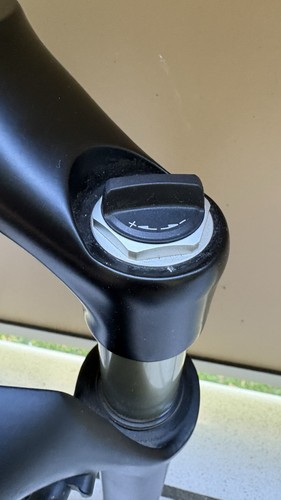 Specialized suntour - sr,
